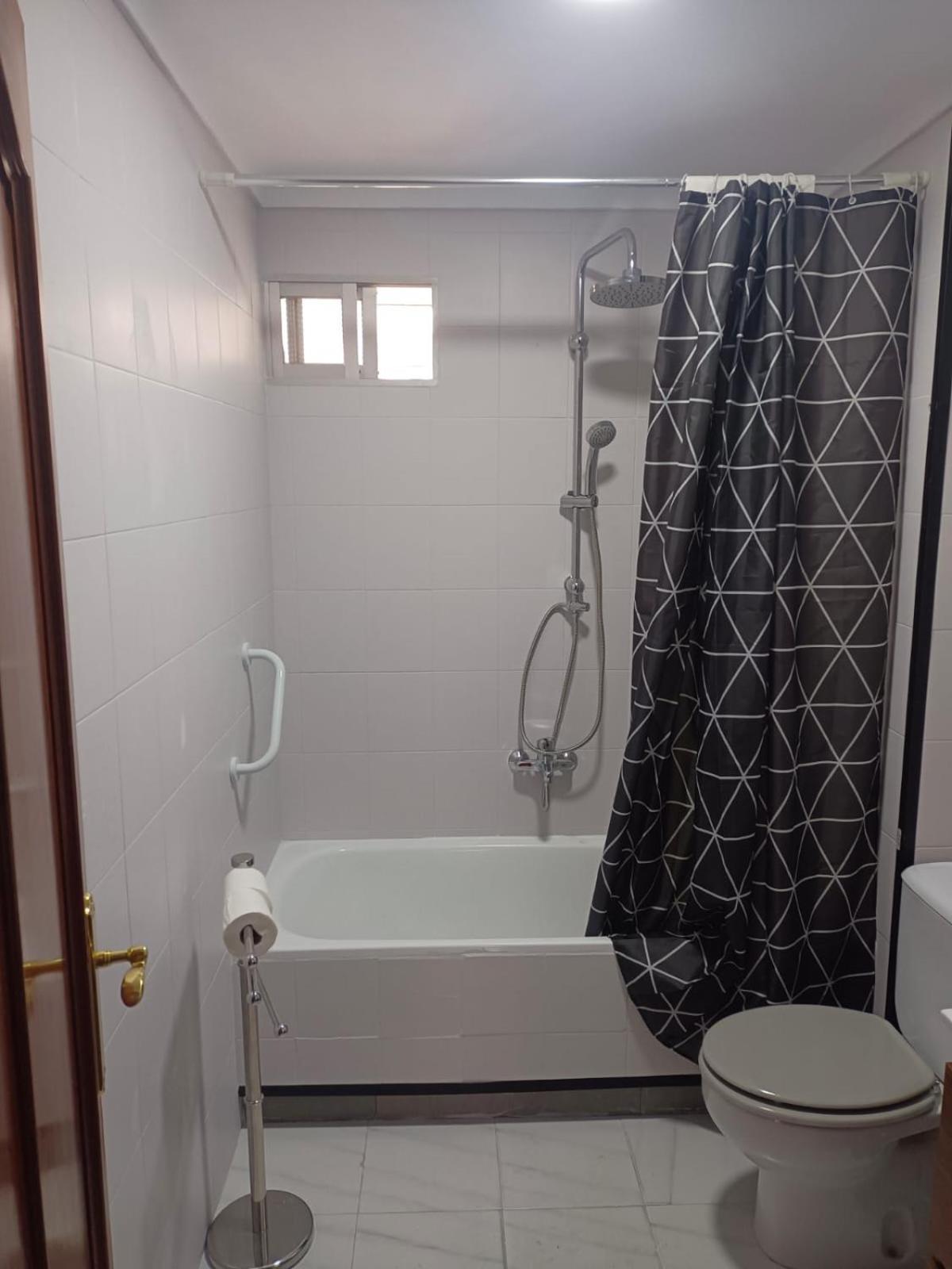 Apartamento Avenida Aguilar de la Frontera Exterior foto